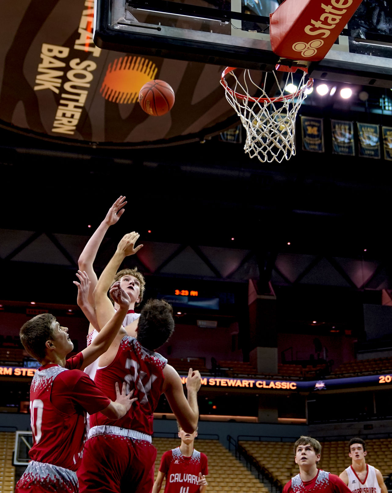 Harrisburg's Trevor Wheeler does a layup in the first quarter of the game